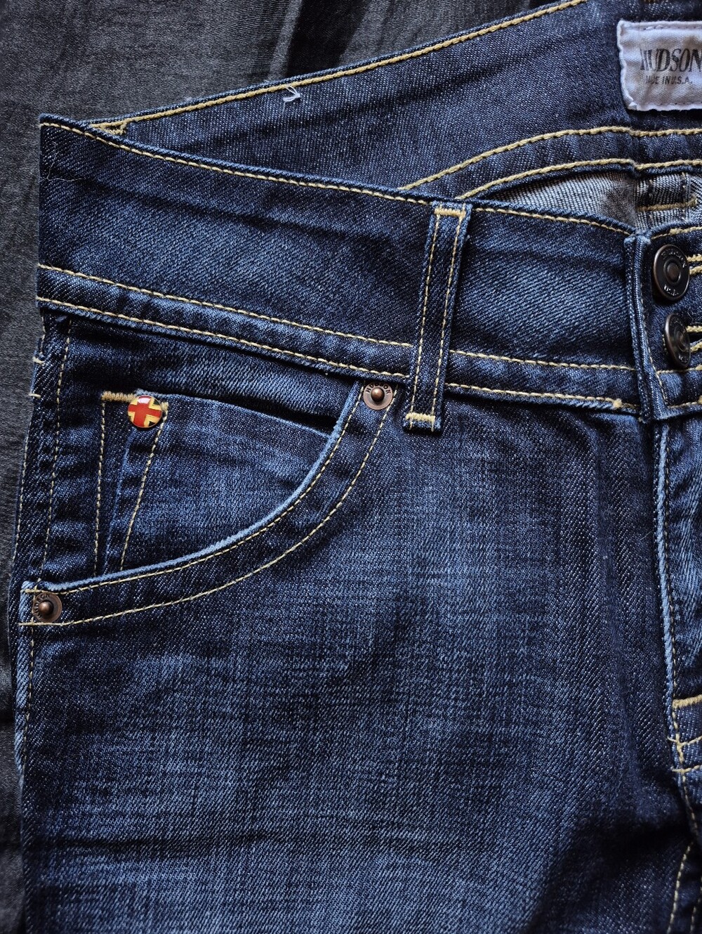 Hudson Jeans Low Rise Jeans Indigo Bootcut Denim - Picture 4 of 5